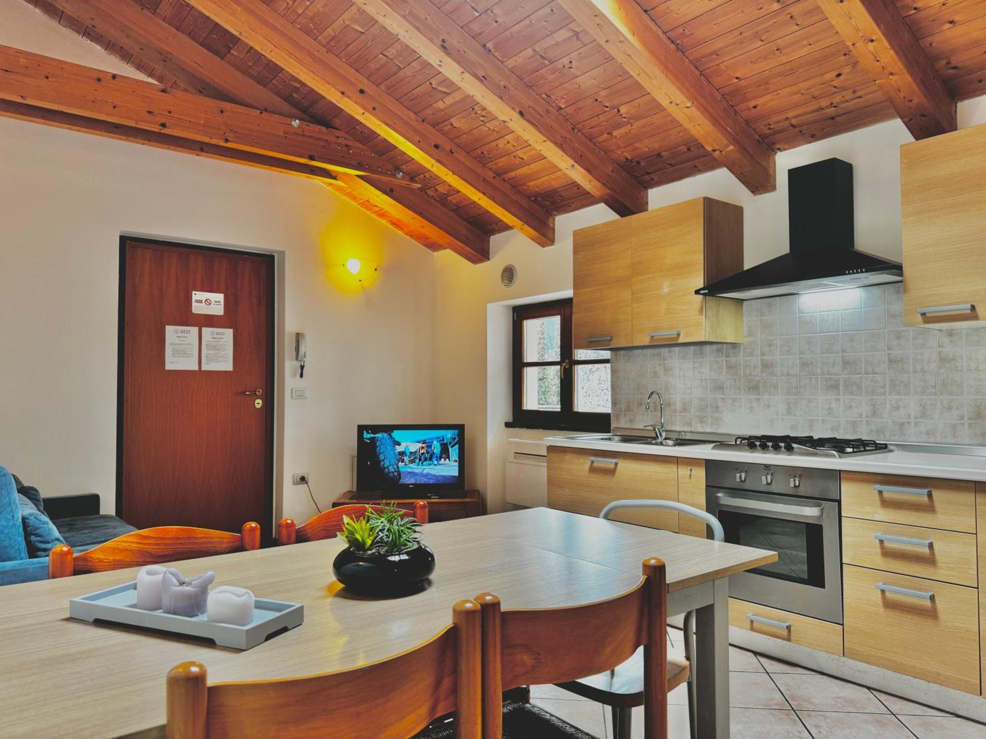 Sweet Spot Aparthotel Riva del Garda Exterior foto